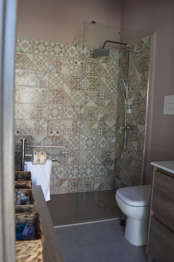 Emerella Guest House Siderno Beach ภายนอก รูปภาพ