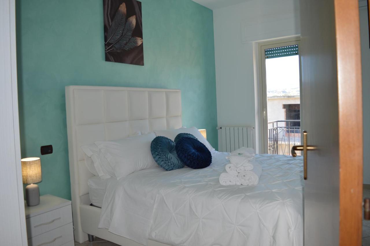Emerella Guest House Siderno Beach ภายนอก รูปภาพ