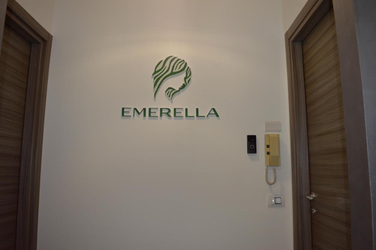Emerella Guest House Siderno Beach ภายนอก รูปภาพ